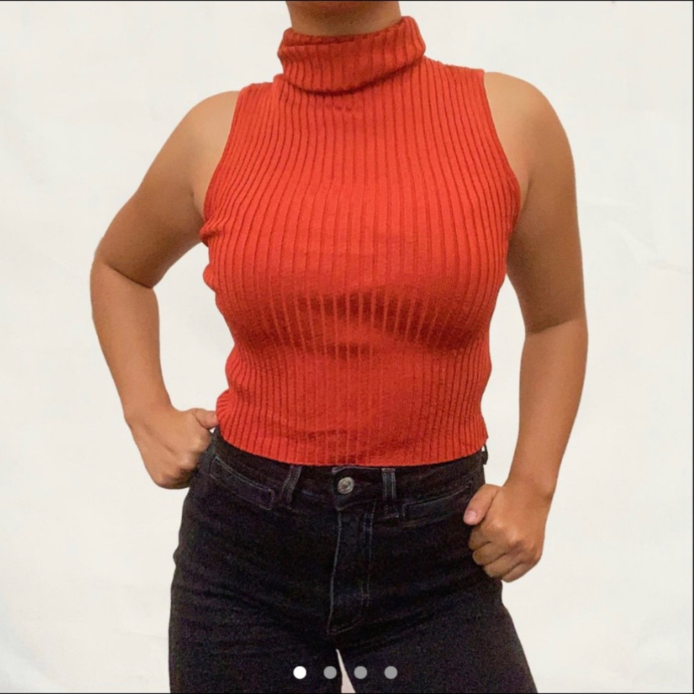 Knitted “F21” Turtleneck halter